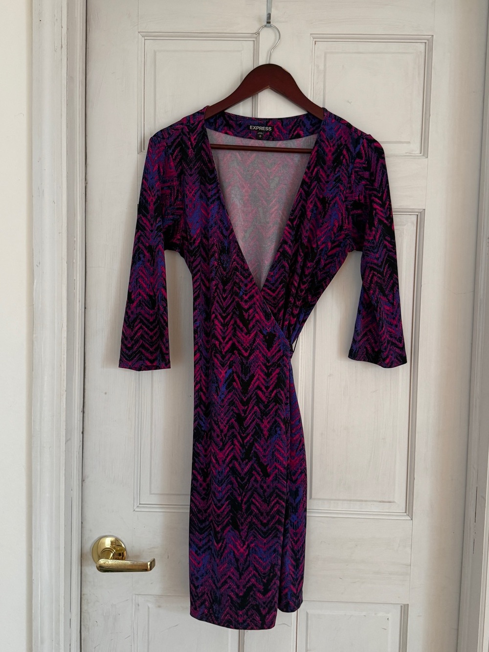 EXPRESS Women's Pink & Purple Herringbone Print Long Sleeve Wrap Dress Size M